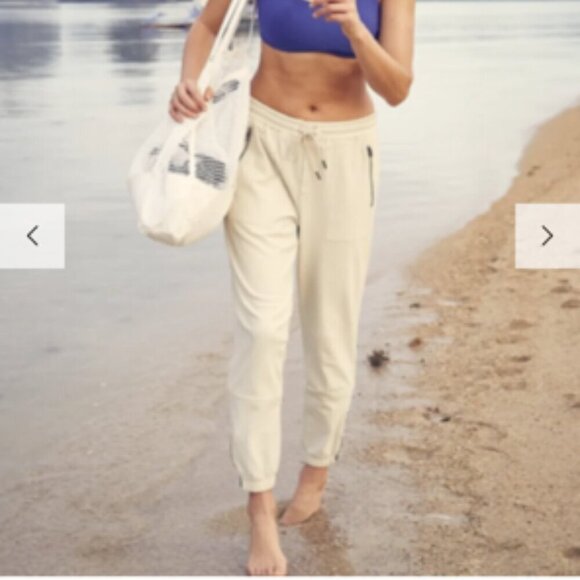 ATHLETA Birch Light Gray Farallon Jogger Pants Sz 4 - Picture 5 of 15